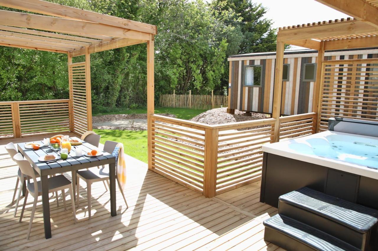 Camping Maeva Respire Le Village Perrosien Exterior photo